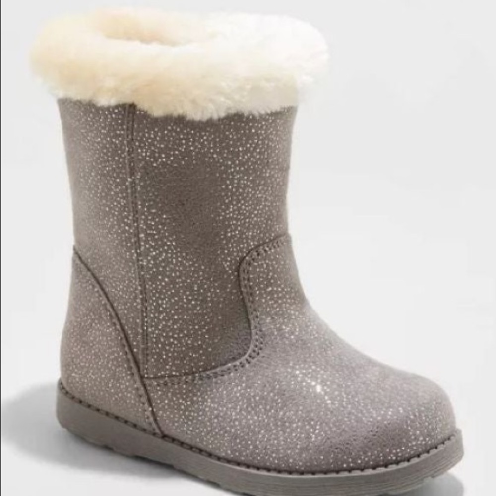 NWT Karley Sparkle Faux Fur Shearling Boots grey